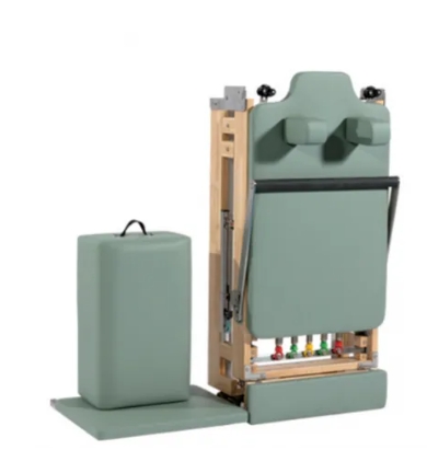 Foldable oak pilates reformer